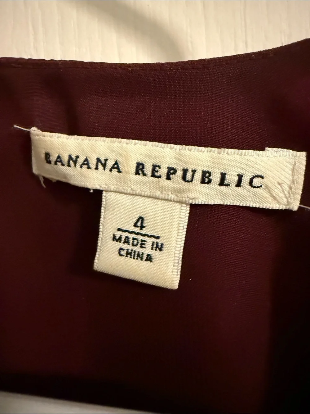 Banana Republic Plum V-Neck Short Sleeve Dress